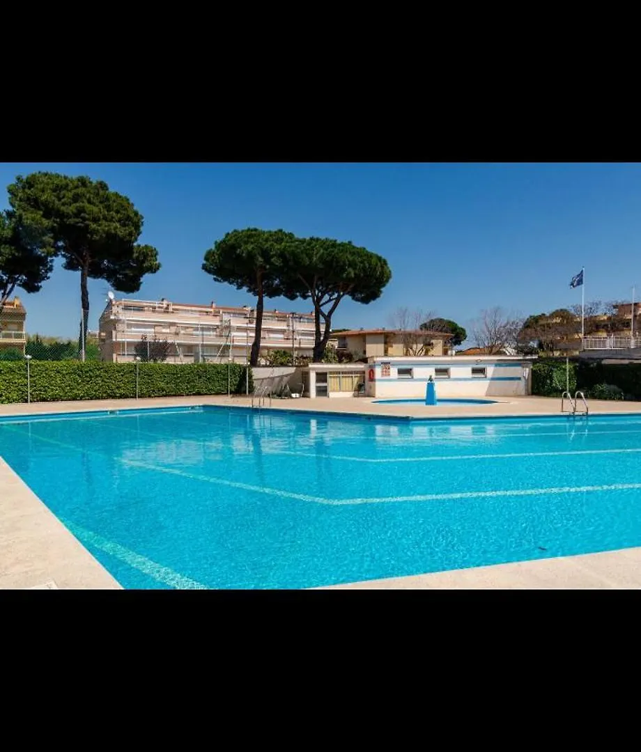Playa Y Centro Comercial Castell-Platja d’Aro